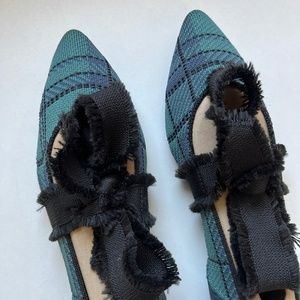 Rothy’s Pine Plaid Point with Bow. RARE. RETIRED style.